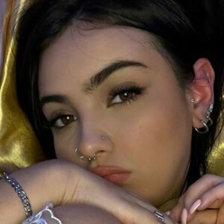 emvlina buena estrella porno fotos