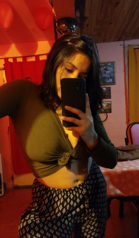 vickirivas99 modelo xxx archivo