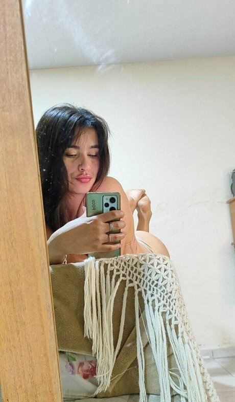 vickirivas99 estrella hd foto