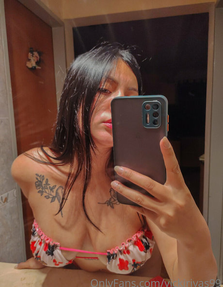 hermosa rubia onlyfans erótico perfecto fotos