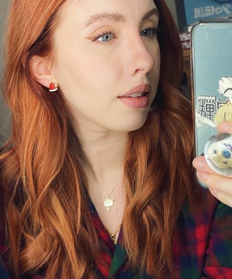 rubia famosa onlyfans arte caliente archivo