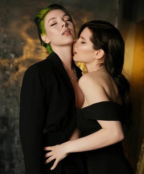 Reilin estrella porno perfecta imagen