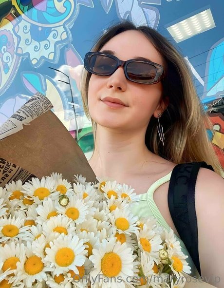 maryrosevip estrella porno exclusiva archivo