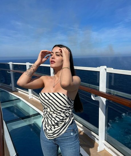 Rosario Matew modelo adulto imágenes