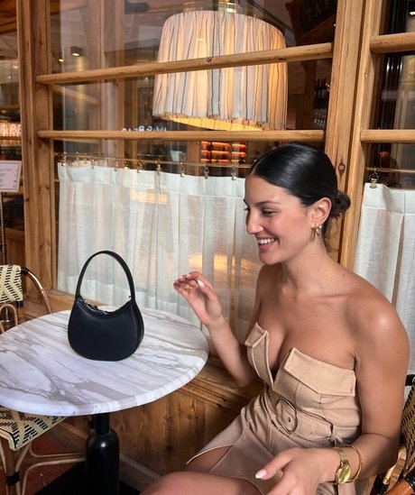 Tania Medina sexo estrella porno galerías