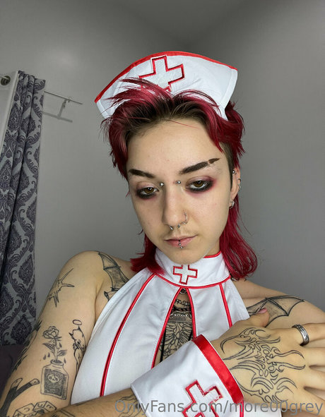 more00grey actriz de alta definición imágenes