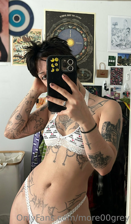 more00grey modelo libre archivo