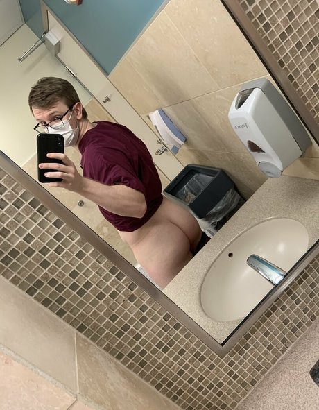 jst 874 modelo superior foto