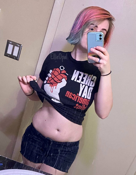 ellieopalfree actriz fotos