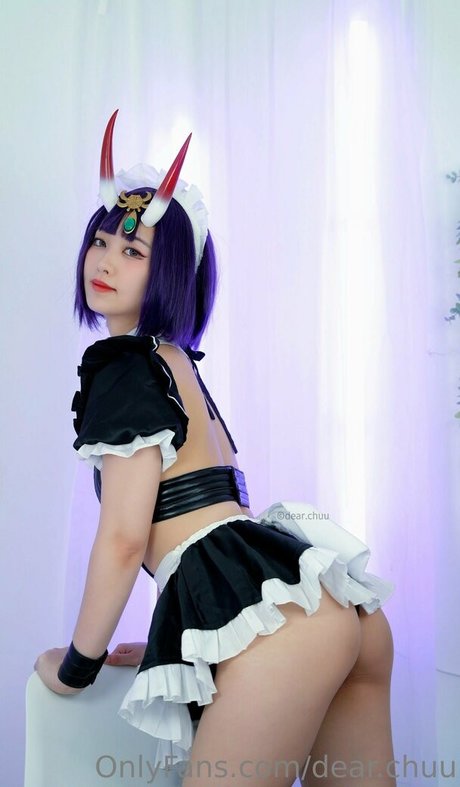 dear chuu modelo galerías