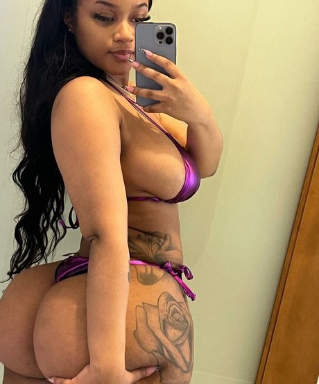 adolescentes tocándose los dedos onlyfans mejor bonita imagen