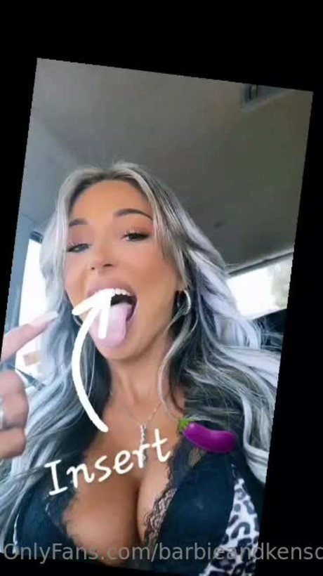 Barbie and Kens Dad estrella porno caliente galería