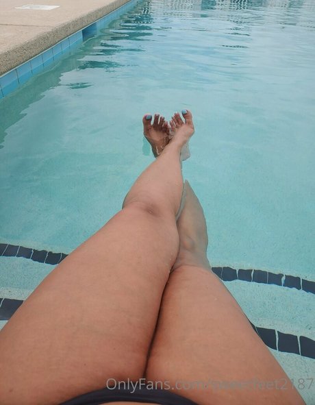 sweetfeet2187 bonita modelo archivo