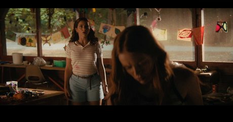 Emily Rudd modelo agradable galerías