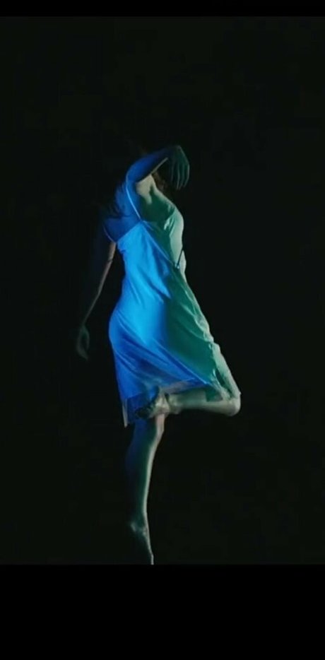 Emily Rudd modelo sexual galería