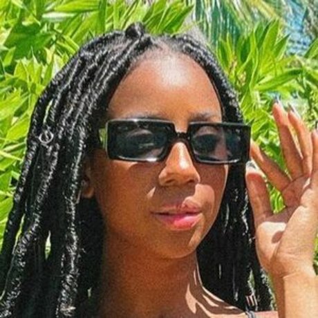 fitness desnudo onlyfans pornografía imagen