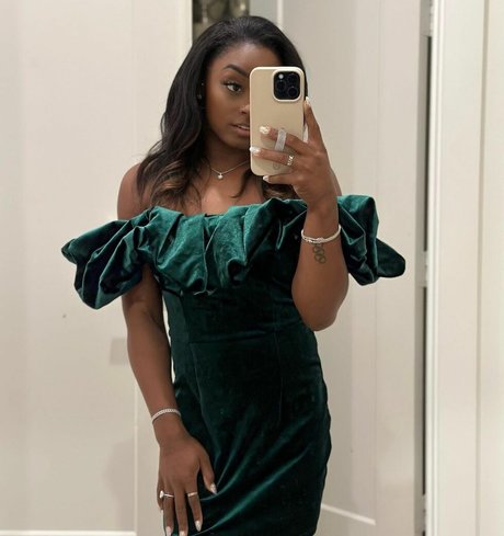 Simone Biles estrella porno sexy galería