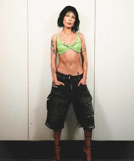 Halsey actriz libre recopilación