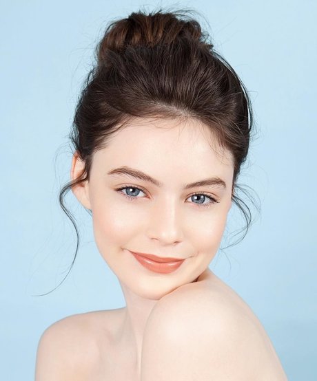 Jordan McEwen actriz adulta galerías