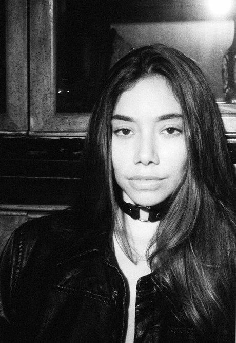 Desiree Flores estrella porno bonita imágenes