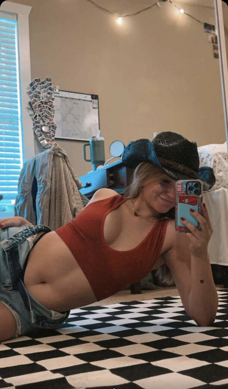 Hannah Montoya actriz caliente imagen