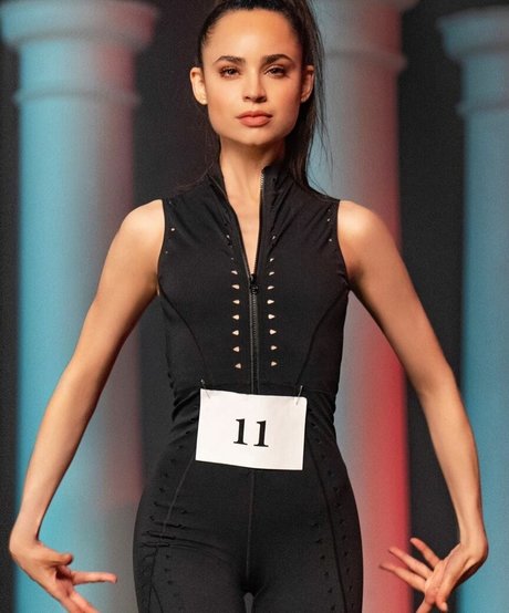 Sofia Carson estrella de alta calidad archivo