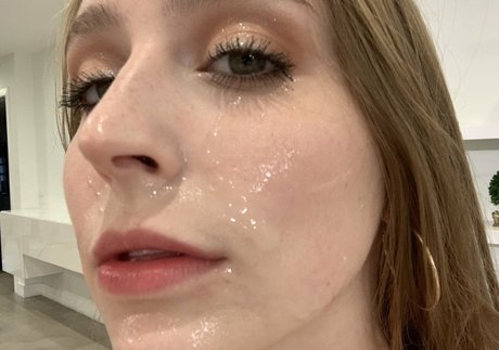 Laney Grey estrella hd foto