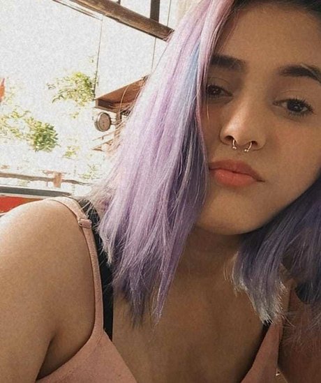 UdiaCasalXXX estrella erótica imágenes