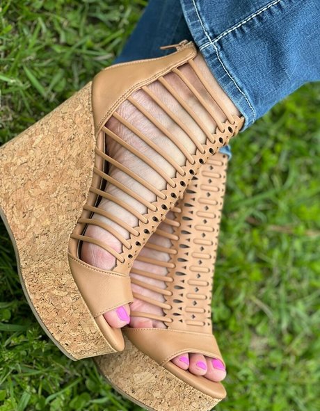 wifeyassandfeet estrella porno gratis recopilación