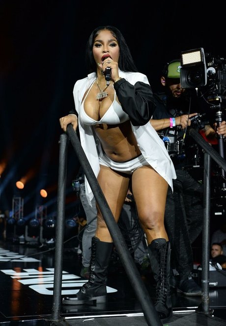 Joseline Hernandez modelo mejor archivo