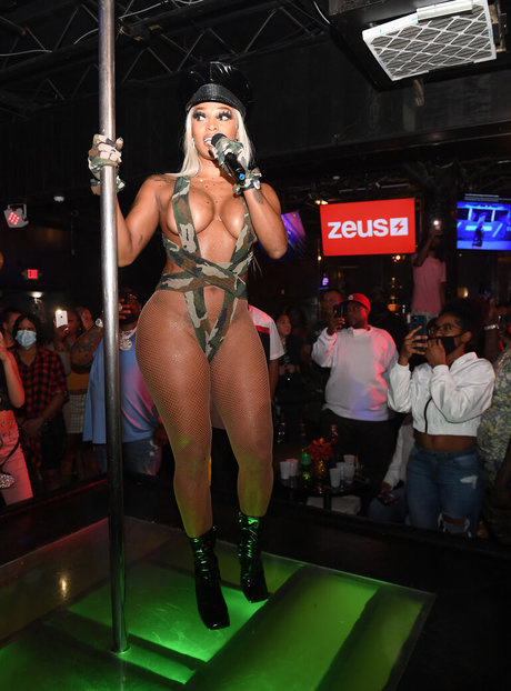 Joseline Hernandez modelo de alta definición archivo