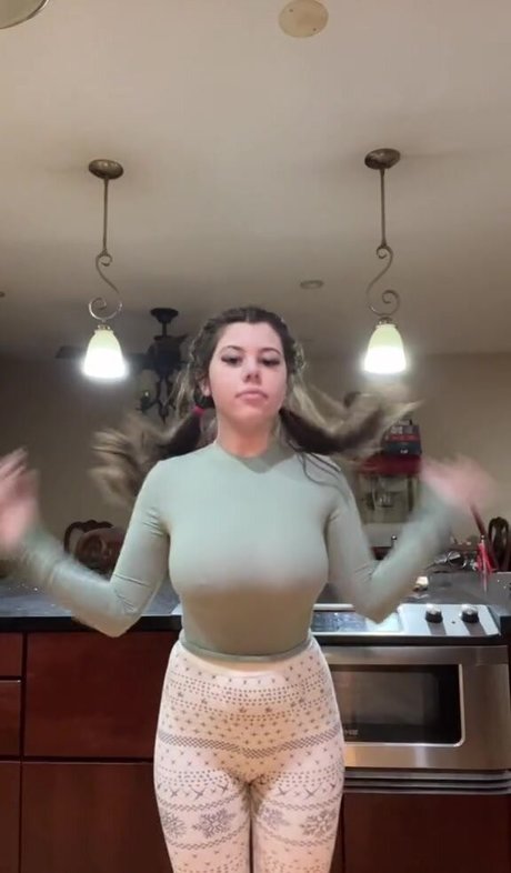 bethanylouwhoo actriz recopilación