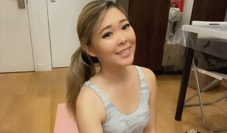 ExtraEmily estrella porno sexy galerías