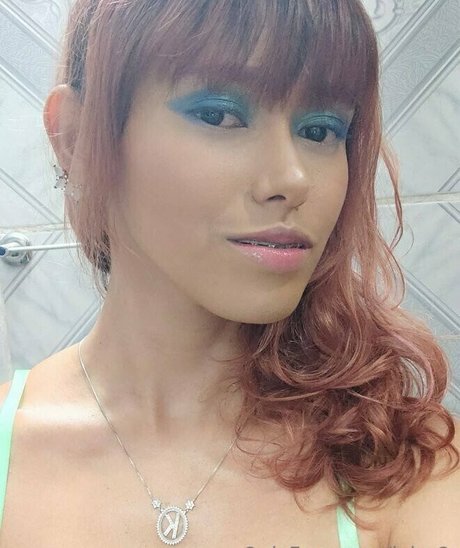 lolys2 modelo gratis imagen