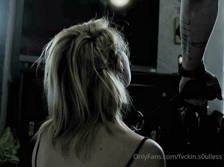 fvckin s0ulless modelo de arte fotos