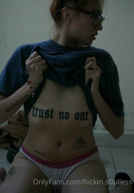 fvckin s0ulless modelo libre imagen