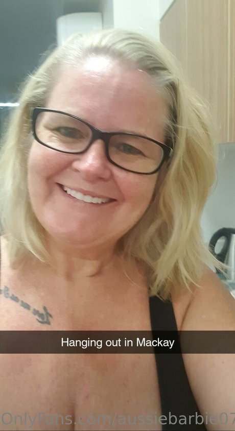 aussiebarbie07 free estrella adulta foto