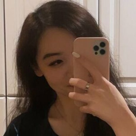 Fanfan modelo caliente archivo