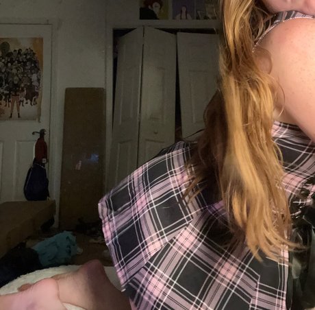 Thqtty modelo desnudo imagen