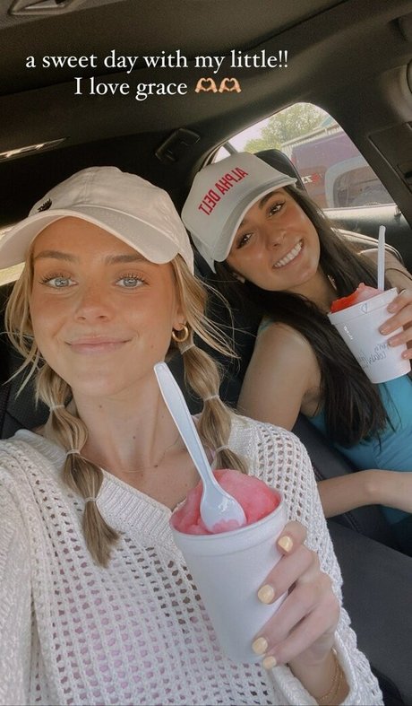 Lifewithlaurenmae libre de estrellas archivo