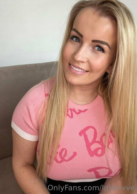 lolalovve estrella pornografica archivo