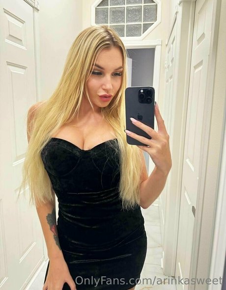 Arinkasweet bonita modelo foto