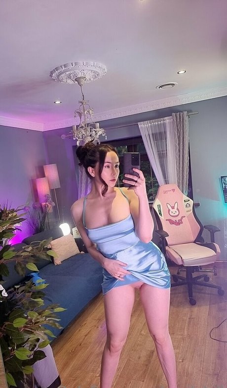 fiesta de mamadas onlyfans caliente erótico imagen