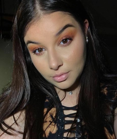 Ilianna estrella superior archivo