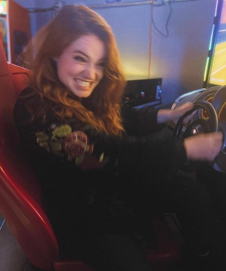 Goodnight Moon modelo pornografico fotos