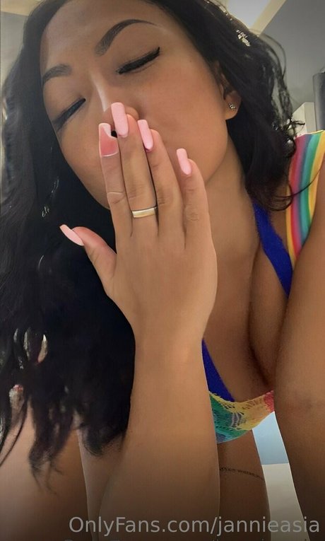 jannieasia actriz caliente archivo