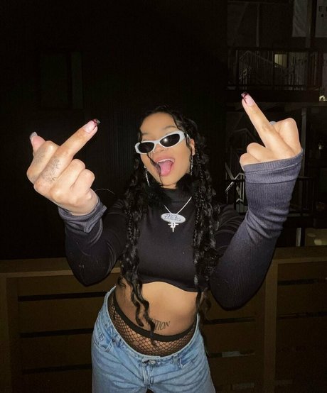 be rave estrella imagen