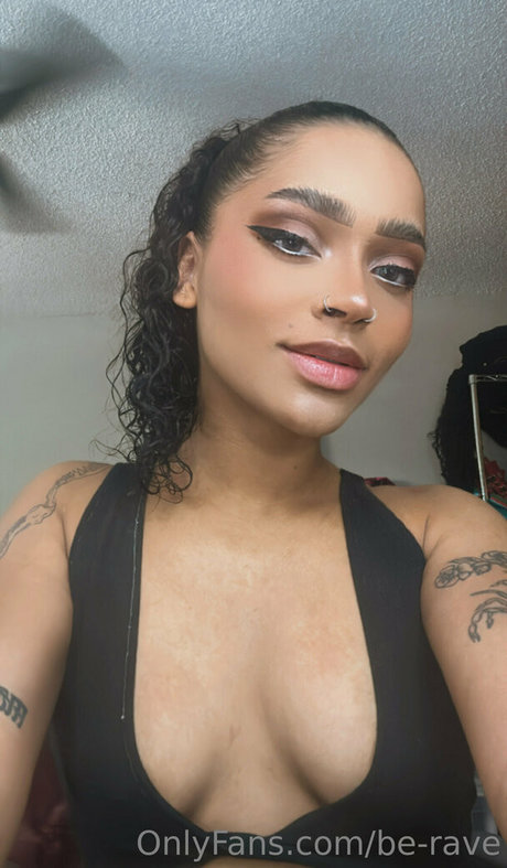 be rave hermosa actriz foto