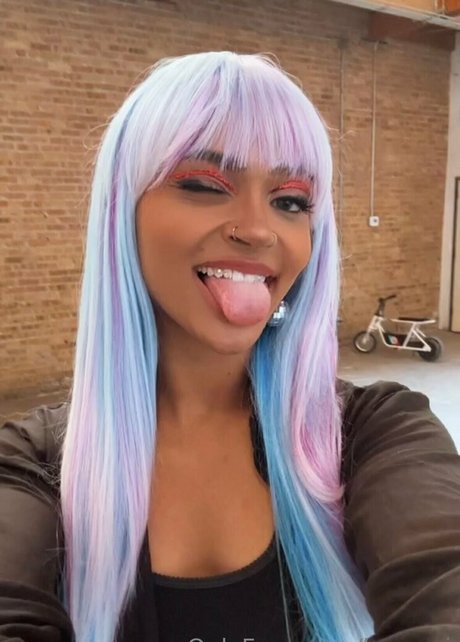 be rave estrella porno hermosa fotos