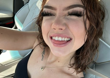 badgirlbrittneyyy sexo estrella porno imagen